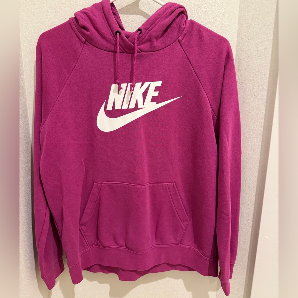 Nike Women’s Hoodie size small